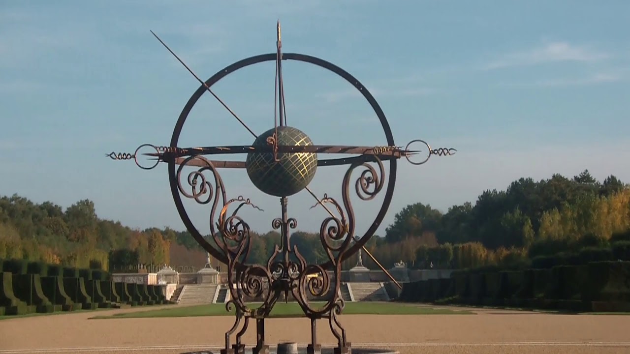 LE NEUBOURG - LES JARDINS DU CHÂTEAU DU CHAMP DE BATAILLE