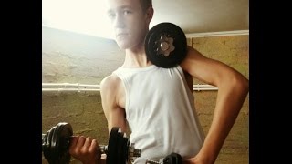 Надо подкачаться. Надо подкачаться.