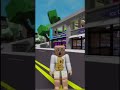 عزوز لا تسوي وجهك زي كذا😭#شورت #roblox #ماب_البيوت #روبلوكس#robloxfunny #brookhaven#trend#مضحك#ترند