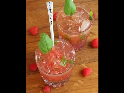cocktail-recipe:-raspberry-&-basil-bourbon-cocktail-by-cookingforbimbos.com