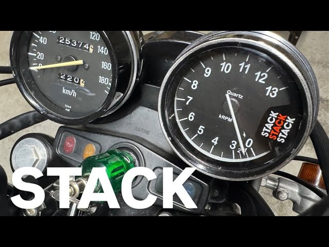 ゼファー1100オートゲージスピードメーター、タコメーター - YouTube