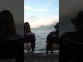 【夫婦キャンプ】波打つ本栖湖の湖畔で富士山を眺める
