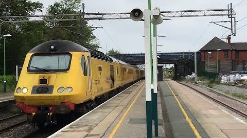 Trainspotting At Acton Bridge | West Coast Mainline | Callum The Planespotter And Trainspotter