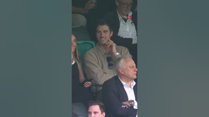 Pat Cummins is loving the footy #afl #cricket