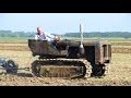 Pflügen mit historischen Traktoren in Axien 5-6 plowing with historic tractor