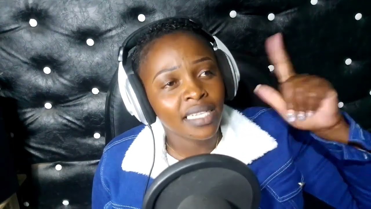 WORSHIP SESSION COVER SONGS WITH MINISTER ANNETTE 