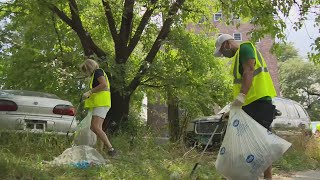 This group has picked up literal tons of trash from Chicago's neighborhoods | Good News Chicago