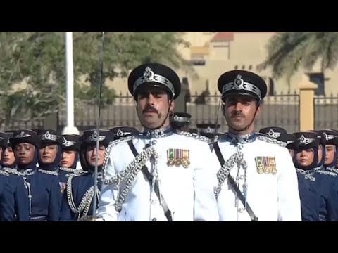 وقائع احتفال شرطة عمان السلطانية بيومها السنوي تخريج دورات من الضباط المرشحين