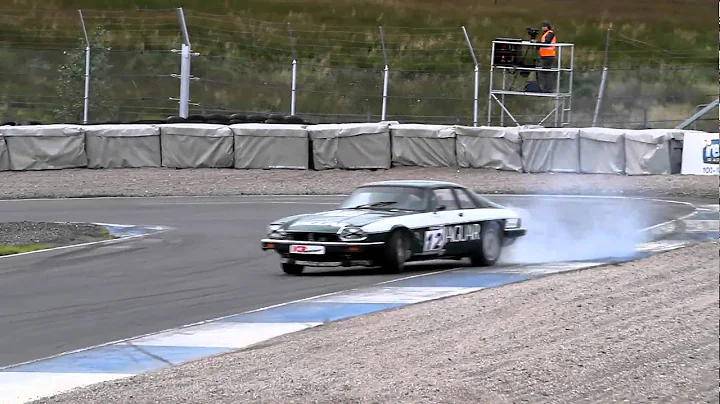 Warren Dunbar drifting his jaguar xjs twr v12