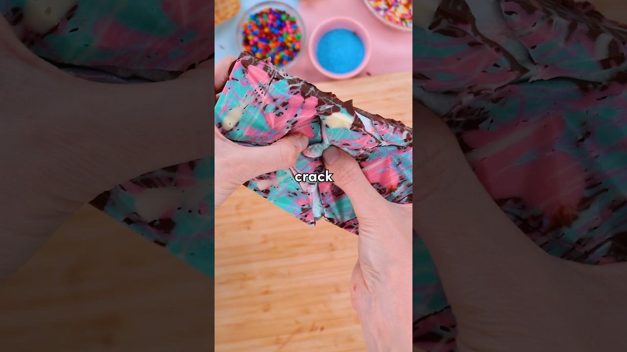 This COTTON CANDY ICE CREAM BAR is your summer must try!