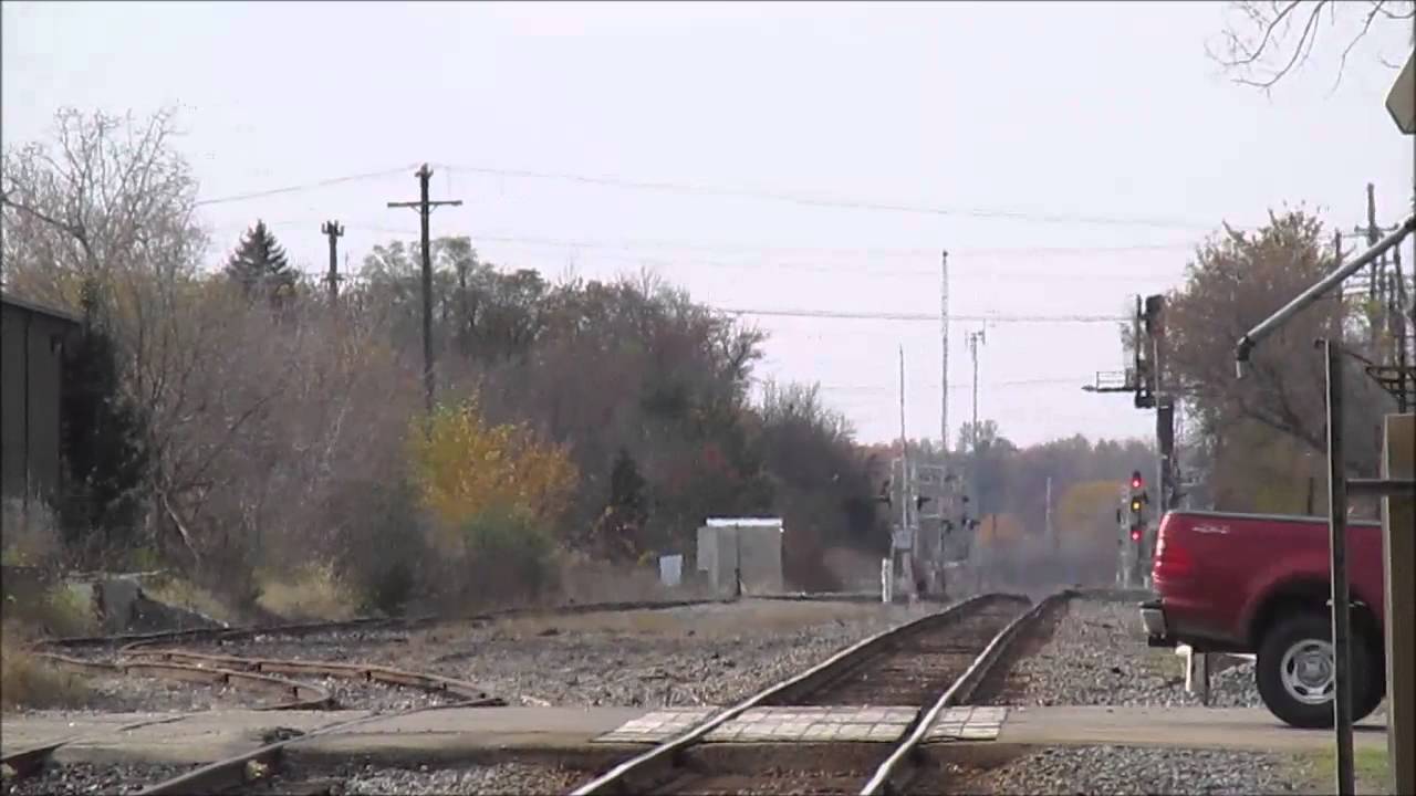 CSX 5493,CSX 458 Westbound through Lapeer MI - YouTube