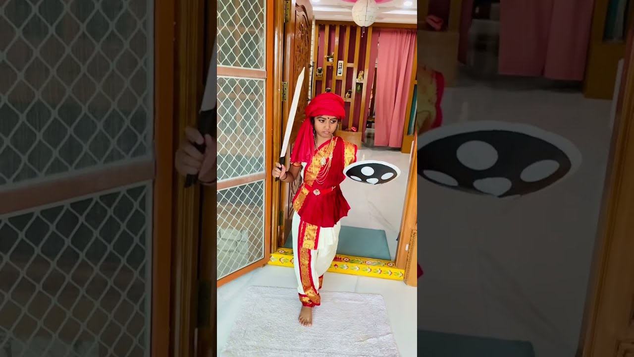 Jhansi Rani | Fancy dress | Yazhini | Puthiyapaarvai | Special activity for  kids - YouTube