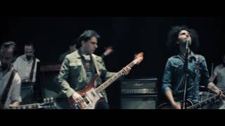 Heavy Sky // World (OFFICIAL VIDEO) chords