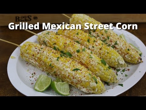 Grilled corn on the cob is a delicious summer treat, and here are the top three ways to make it! Rea. 