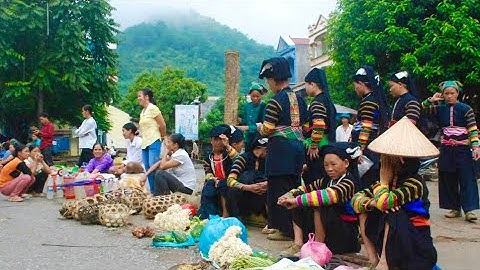 CHỢ PHIÊN XUÂN TRƯỜNG BẢO LẠC CAO BẰNG | Miền núi tây bắc