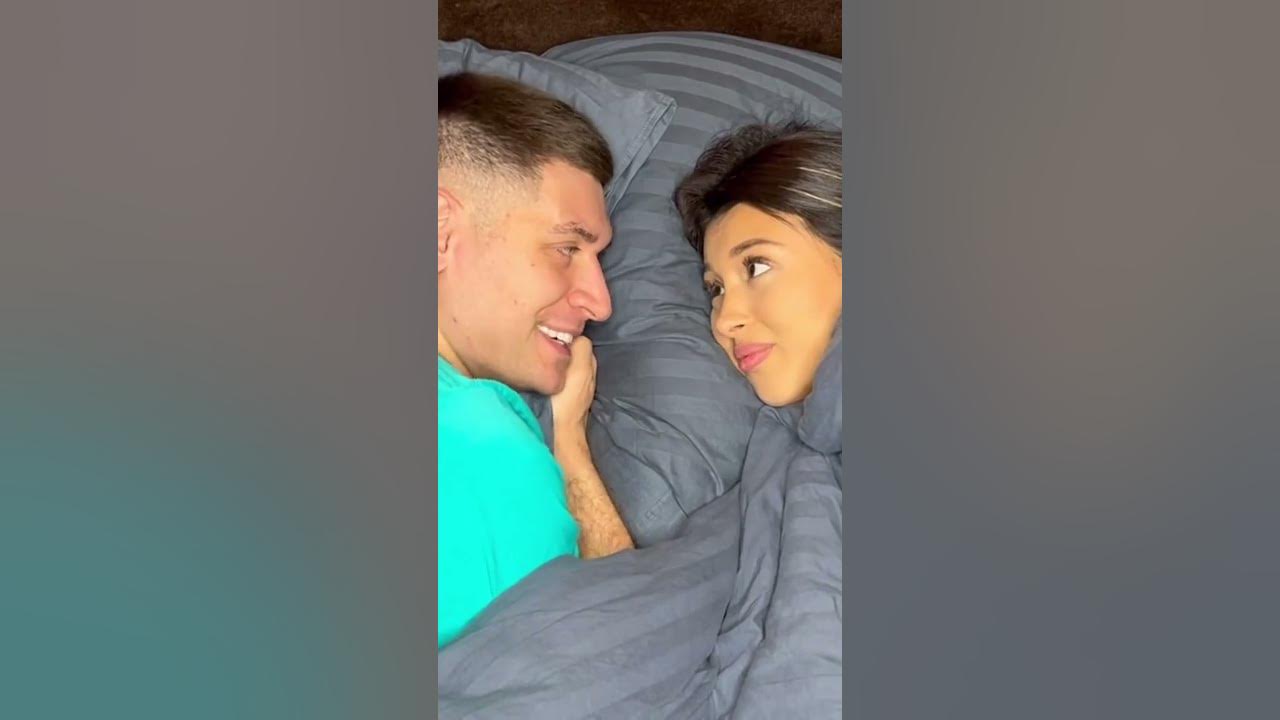 Дава папа миланы. Даву с миланой. Даву с миланой. Даву с миланой. Даву с миланой.