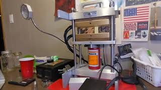 Review of dab press sauce maker heater plate / Rosin curing tool.  first impressions and test warm.