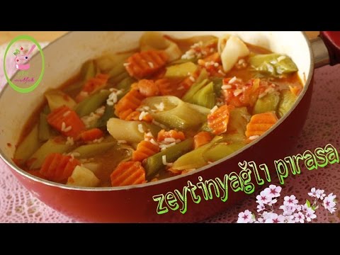 Pırasa yemeği nasıl yapılır - Zeytinyağlı pırasa yemeği tarifi - Sulu sebze yemekleri. 