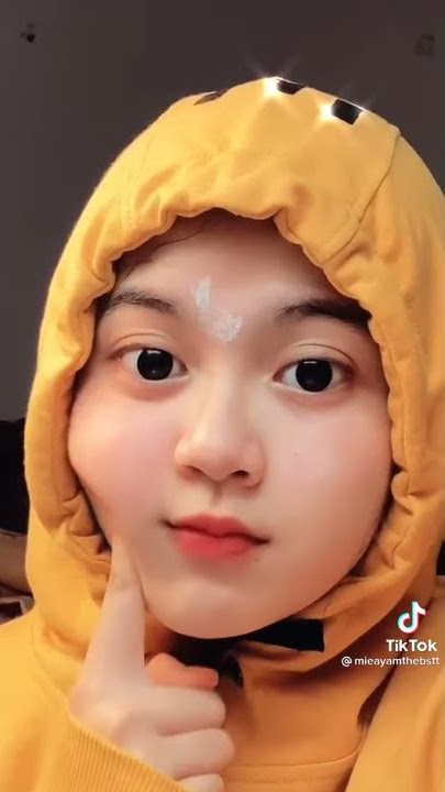 Story' wa cewek imut banget