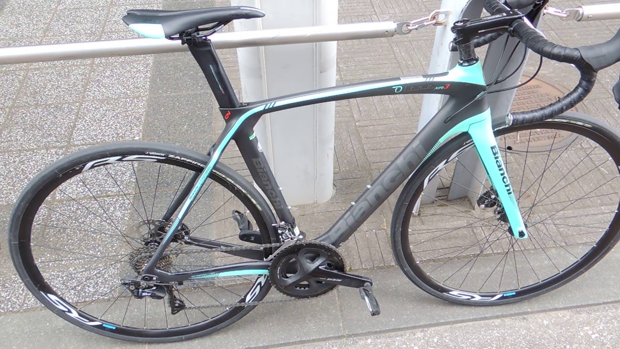 BIANCHI Oltre XR3 Disc - YouTube