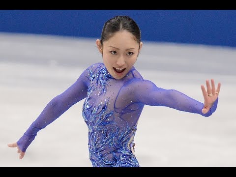 安藤美姫が“手つなぎショット”とともに娘の小学校入学を報告「成長の晴れの日が迎えられて幸せ」