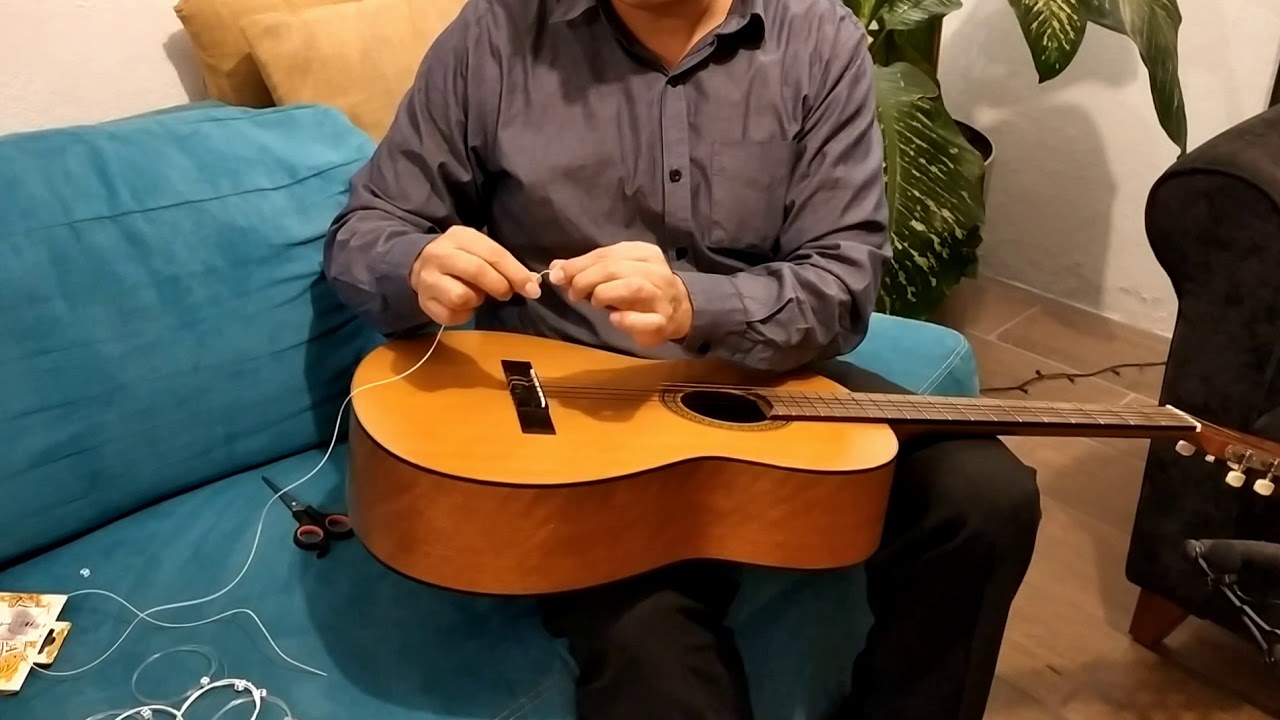 Como Cambiar Cuerdas De Guitarra Electroacustica