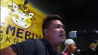 Aficustic cover (meski telah jauh) kla