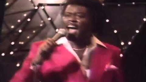 The Detroit Spinners Working My Way Back to You TOTP 1980