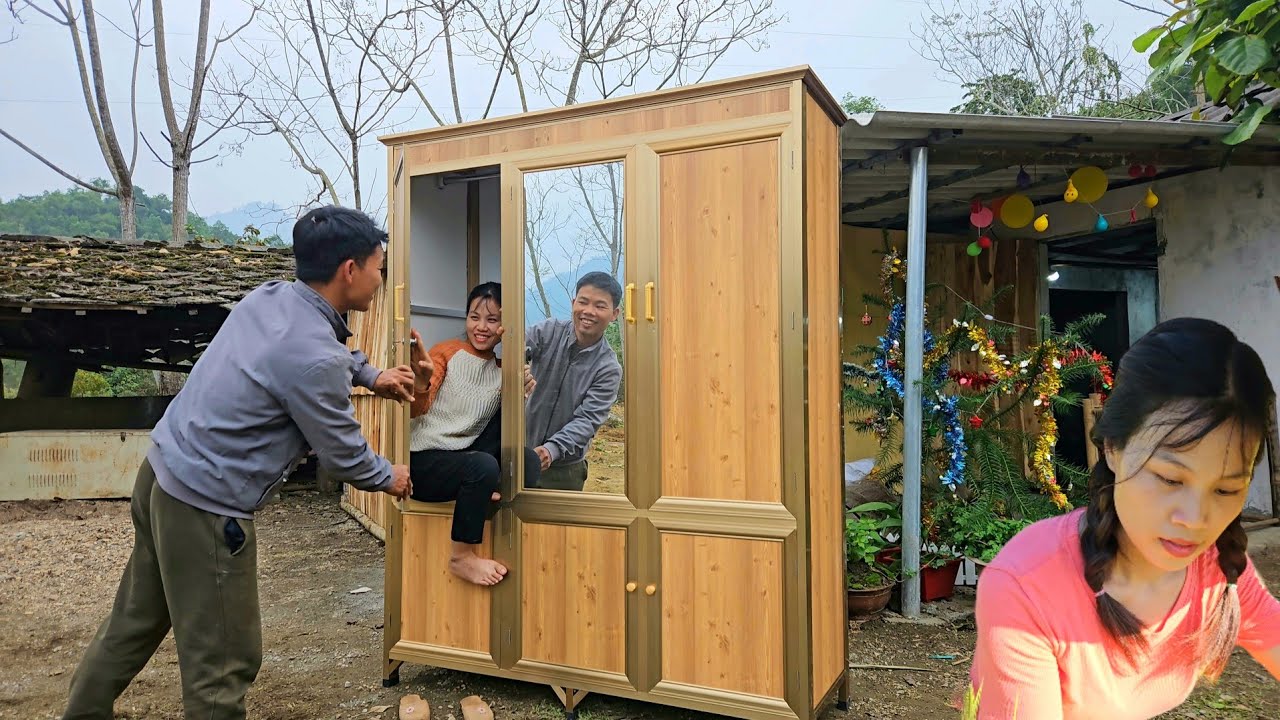 My lover bought me a wardrobe lý thị hương