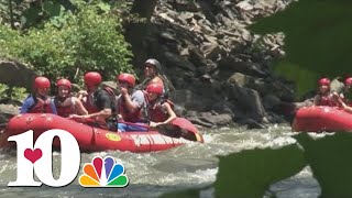 Hometown Spotlight: Tourists brave the rapids of Pigeon River