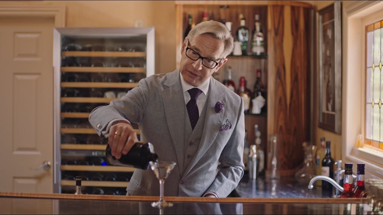 How To Make A Dukes Martini With Paul Feig | MR PORTER