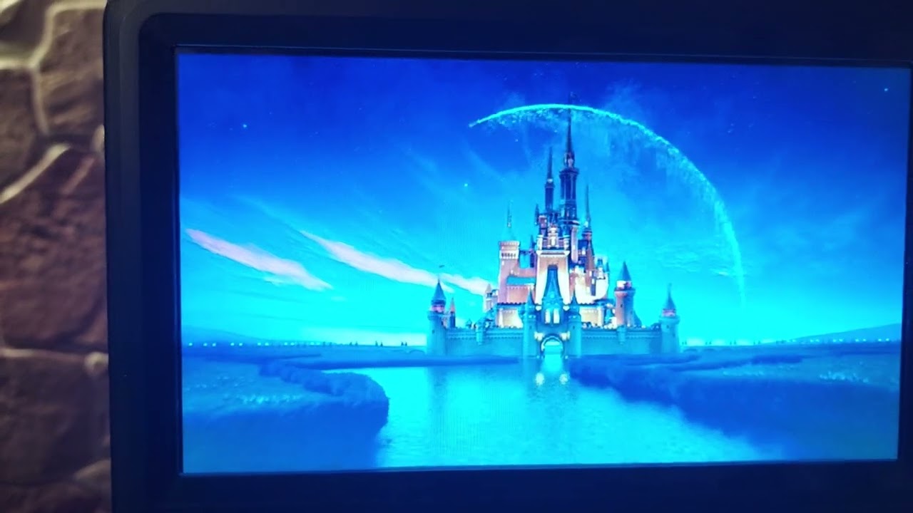 Testing a UK DVD on my Wonnie Portable DVD Player