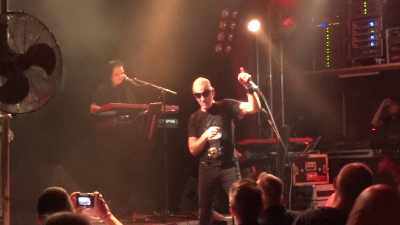 Men Without Hats "Safety Dance" 22.11.2016 Lido Berlin 1/2 YouTube