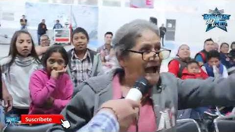 ¿ Y tu por que no llevas a tu abuela a las luchas ?  Pues...........................