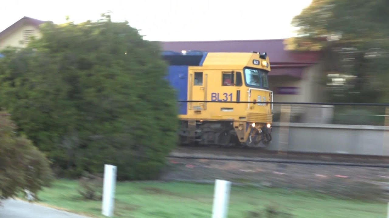 Violet Town Railway Station and Southern Aurora Memorial YouTube