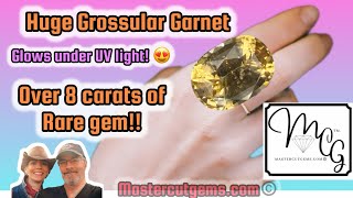 Color Shift Garnet that glows under UV light rare stuff!!! #gemstone 