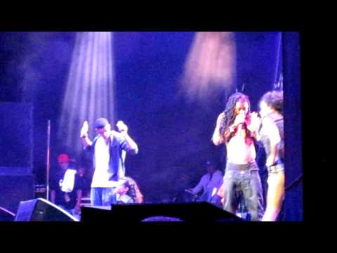 Mrs. Officer - Lil' Wayne & Drake America's Most Wanted Tour in Scranton, PA