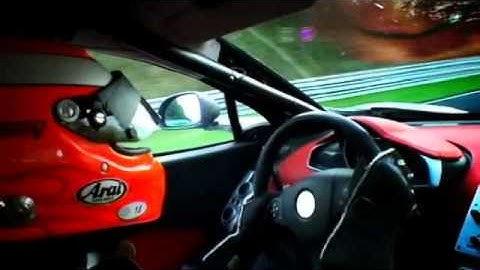 McLaren MP4-12C / Testing