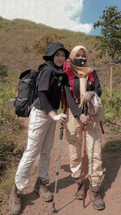 Ootd naik gunung | ide outfit mendaki #ootd #mendakigunung #outfitideas #shorts