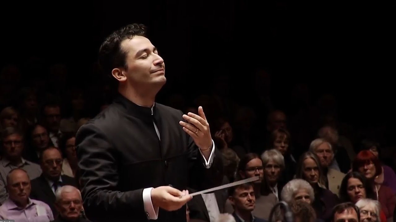 Watch Mahler: 1. Sinfonie ∙ hr-Sinfonieorchester ∙ Andrés Orozco-Estrada on YouTube Watch Mahler: 1. Sinfonie ∙ hr-Sinfonieorchester ∙ Andrés Orozco-Estrada on YouTube