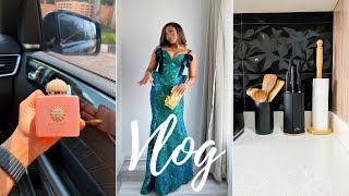 VLOG: I'VE GAINED WEIGHT? + OBSESSED WITH THIS PERFUME + I TRIED A NEW SPOT + EVENTS