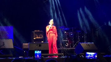 Sheila Majid performing at Kuching Waterfront Jazz Festival 1