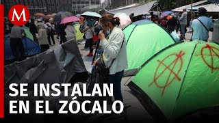 Maestros de la CNTE llegan al Zócalo; instalan campamento