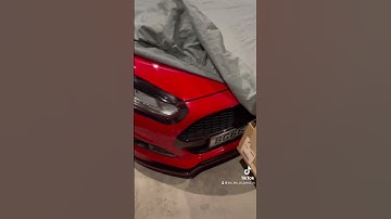 Thumbnail of Ford fiesta red edition