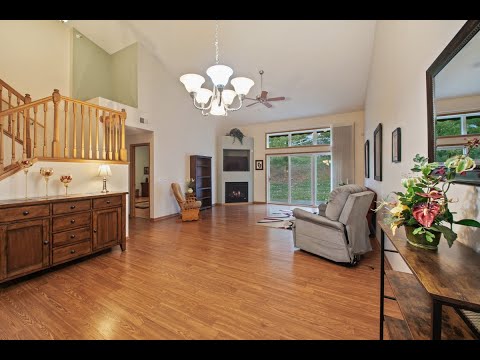 4629 Bloomberg Lane, Inver Grove Heights, MN home video tour