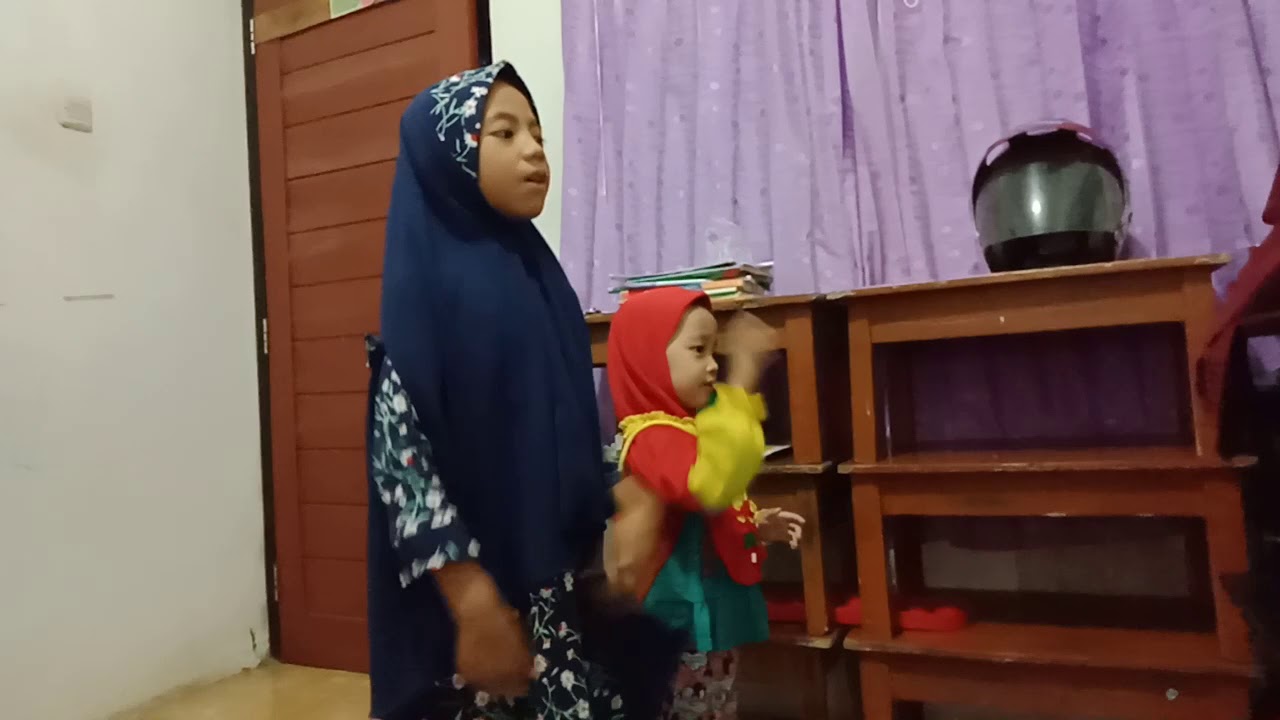 Asmaul husna anak dengan gerakan - YouTube