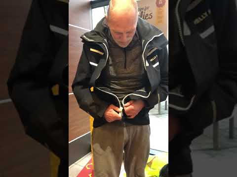 HELLY HANSEN ZIPPER