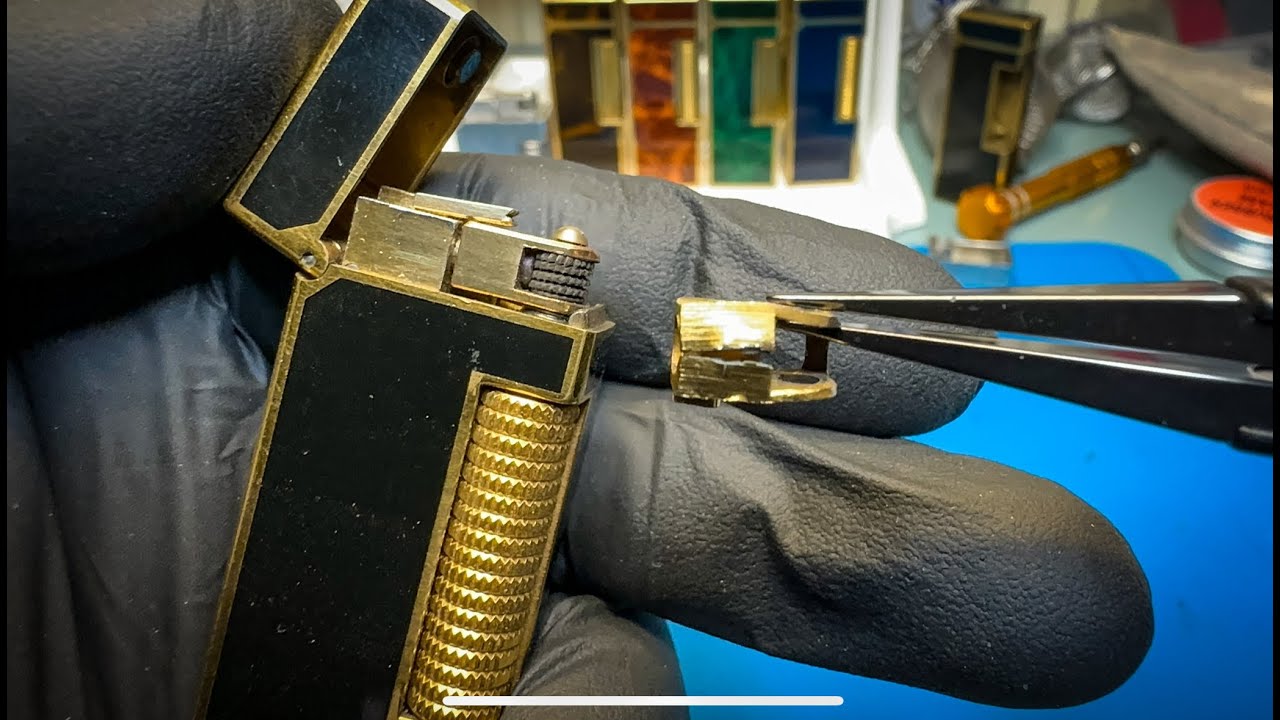 Dunhill Rollagas flint housing repair.
