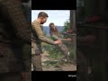 Hans does not like the food