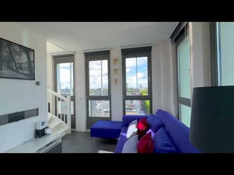 Video: Javaplein 12-F